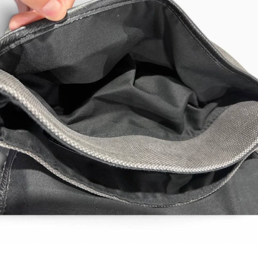 Levenger Gray Canvas Messenger Bag Black Leather Trim Vintage Early 2000s Y2K